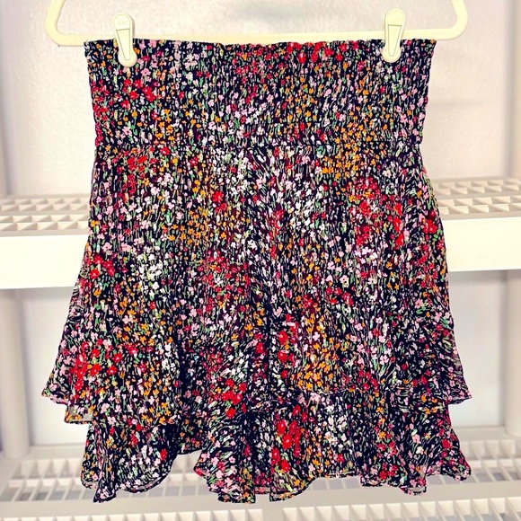 A.L.C. Silk Knee Length Skirt Floral Ruffled Accents Elasticized Waist Size 6 - Picture 2 of 11